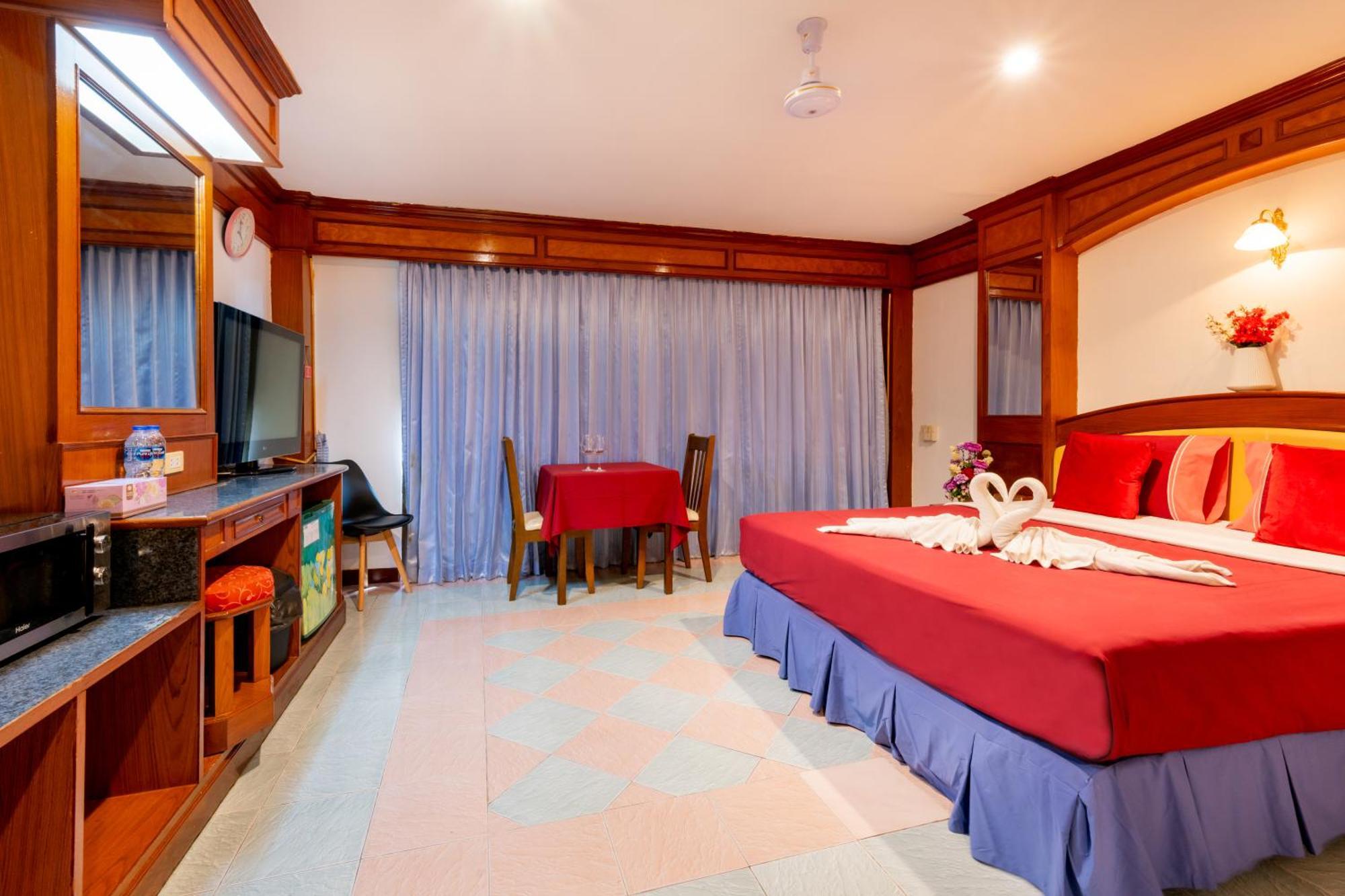 Lamai Hotel Patong Екстер'єр фото