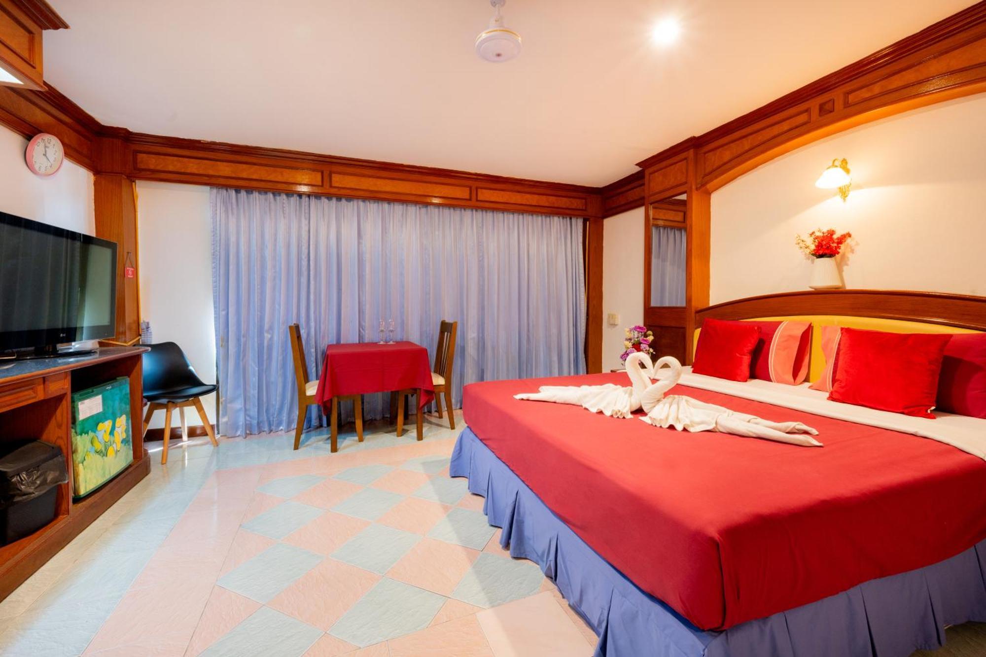 Lamai Hotel Patong Номер фото